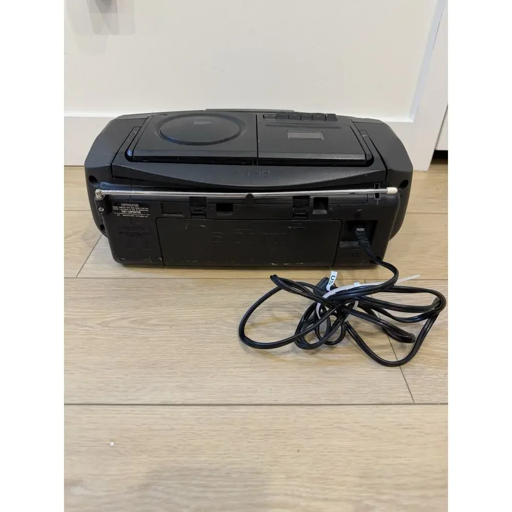 Sony CFD-V10 Portable AM/FM CD Cassette Boombox Mega Bass Tested And Working
